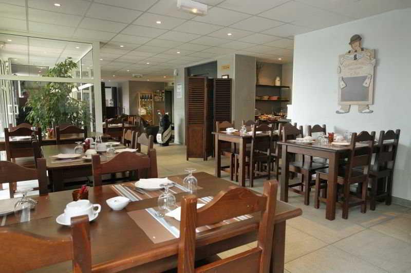 Residence Vtf Les Allees Du Green Levernois Kültér fotó